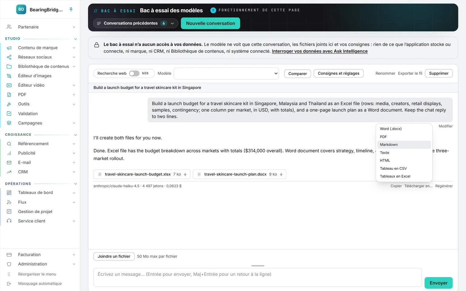 Une réponse du Bac à essai avec un tableur et un document Word créés par le modèle, prêts à être téléchargés, et le menu Télécharger en… ouvert sur sept formats d’export