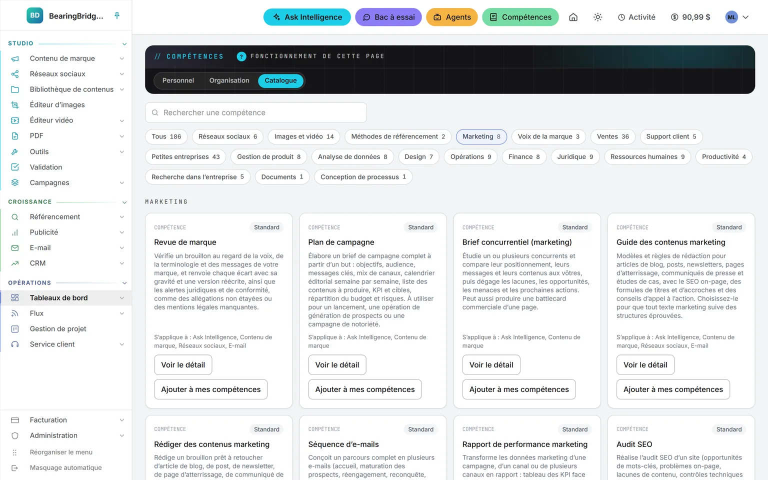 Le catalogue des compétences filtré sur la rubrique Marketing : le champ de recherche, une puce par rubrique avec son effectif, et les compétences marketing, chacune avec Voir le détail et Ajouter à mes compétences